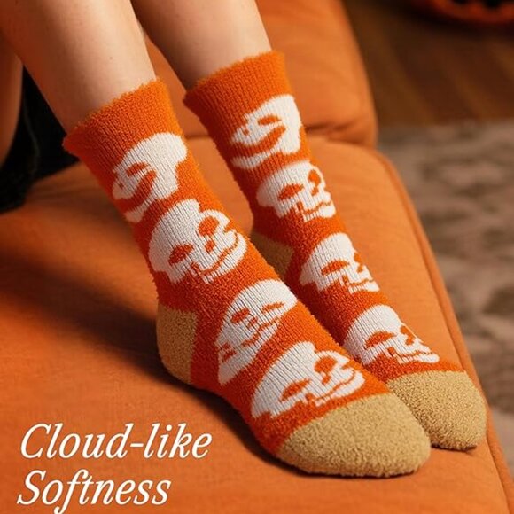 Halloween Women's Winter Fall Thick Fuzzy Socks 3-pair - Picture 5 of 6